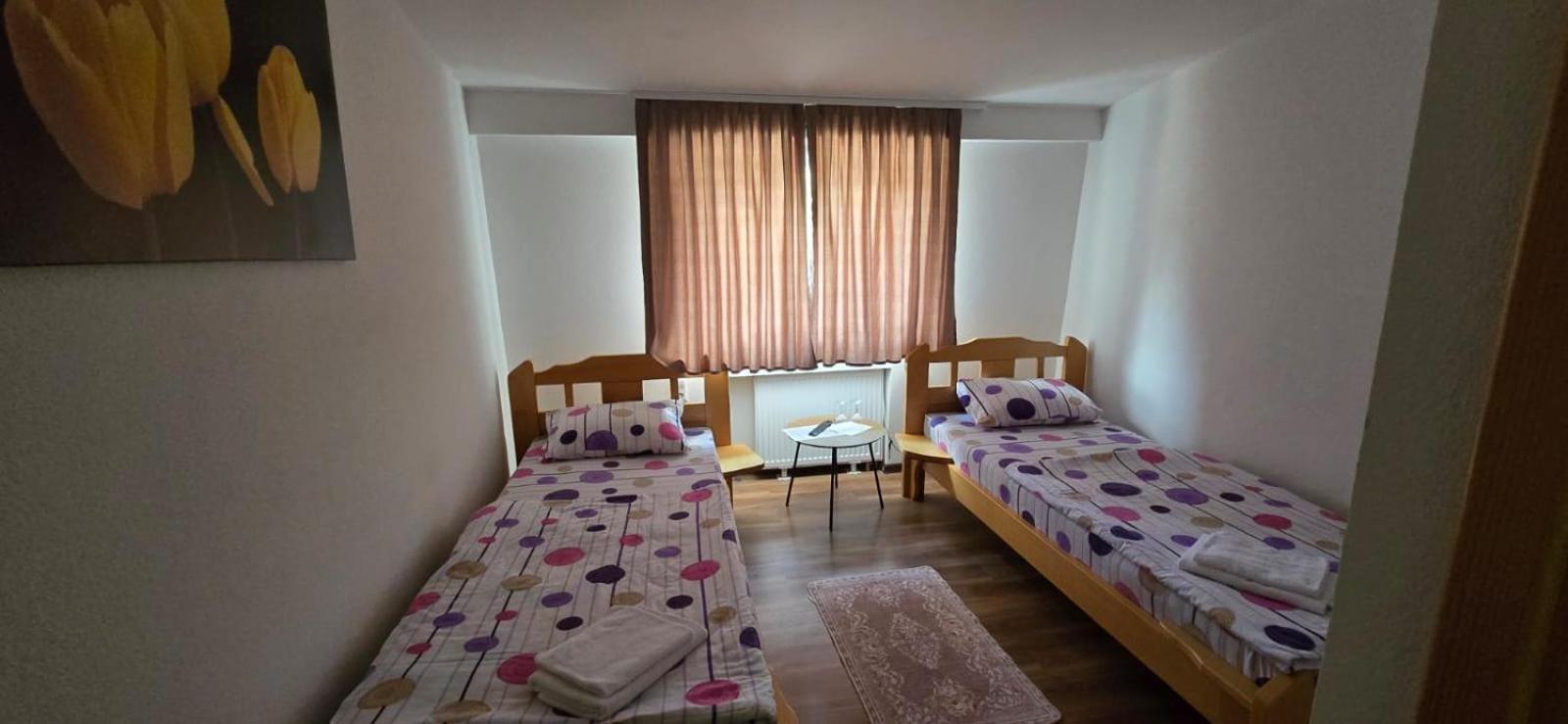 Motel "Kula" Cazin Ngoại thất bức ảnh