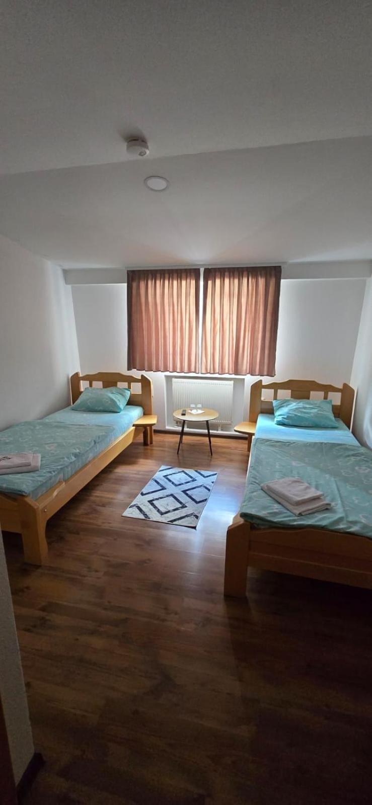 Motel "Kula" Cazin Ngoại thất bức ảnh