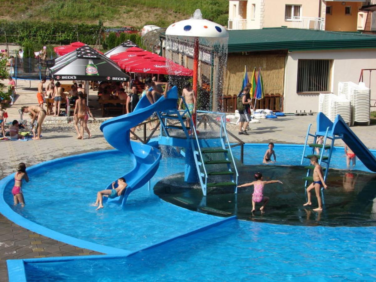 Motel "Kula" Cazin Ngoại thất bức ảnh